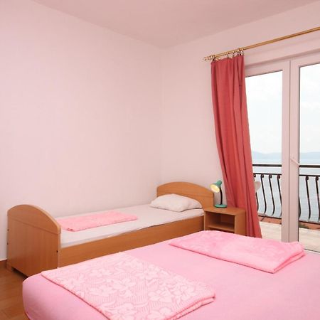 Apartments With A Parking Space Zivogosce - Porat, Makarska - 6700 Igrane Habitación foto