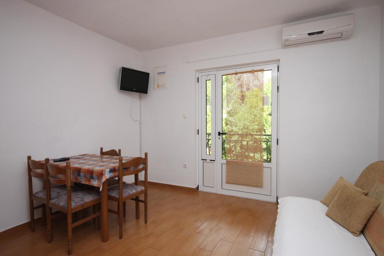 Apartments With A Parking Space Zivogosce - Porat, Makarska - 6700 Igrane Exterior foto