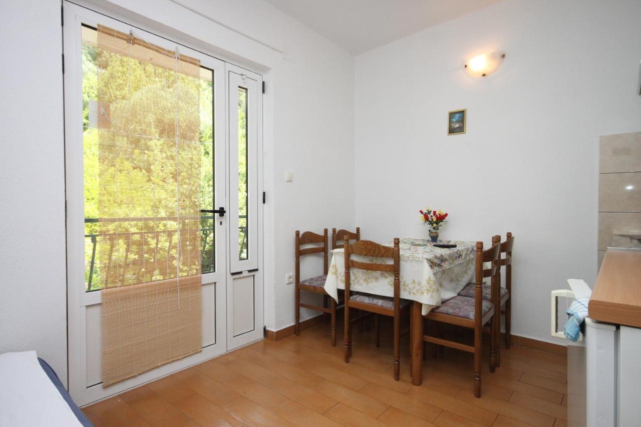 Apartments With A Parking Space Zivogosce - Porat, Makarska - 6700 Igrane Exterior foto