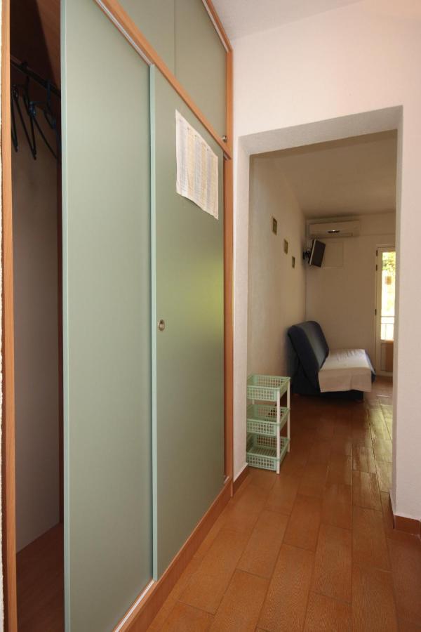Apartments With A Parking Space Zivogosce - Porat, Makarska - 6700 Igrane Exterior foto